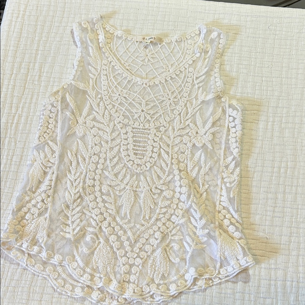 White Embroidered Sleeveless Women's Top - Brand: